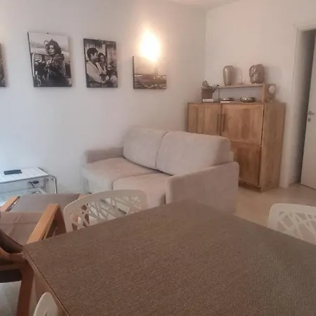 Two Bedroom Bivouac * Cannes